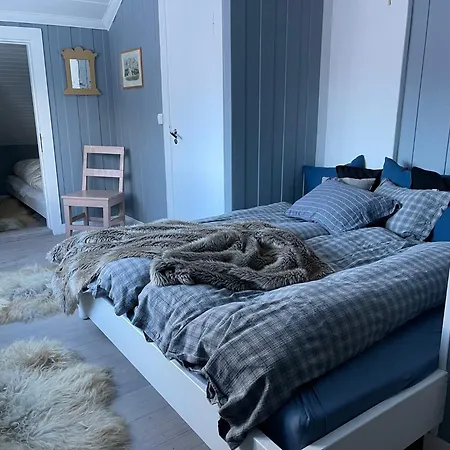 بيت للعطل Naturskjont Og Sentralt, Flott Beliggende Stor Fausko