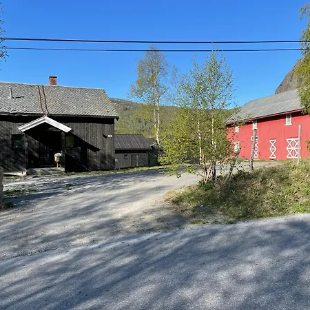 Holiday home Naturskjont Og Sentralt, Flott Beliggende Stor Fausko