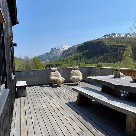 Naturskjont Og Sentralt, Flott Beliggende Stor Holiday home *